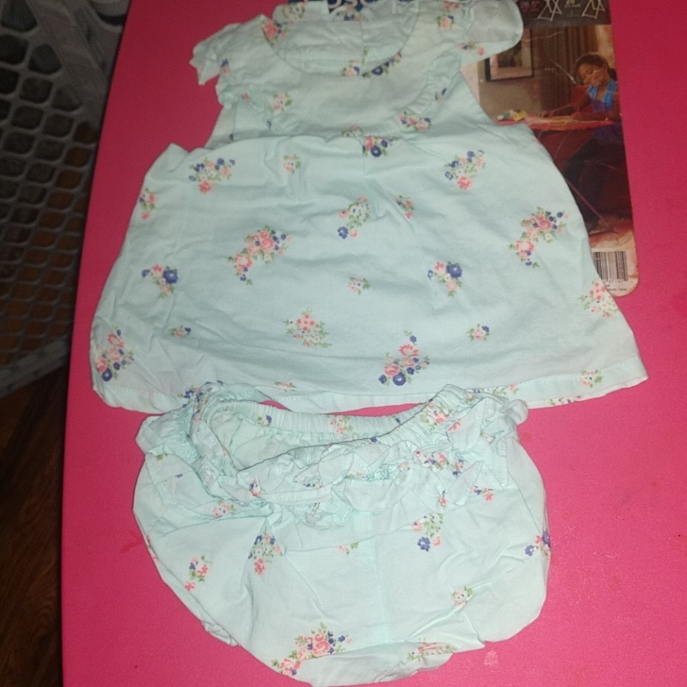 Janie and Jack 0-3 mo floral w/ bloomers